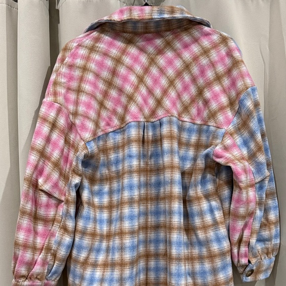 Timing Oversized Plaid Button-Up Shirt in Pink, Blue, and Brown Preloved Size S - Picture 6 of 7